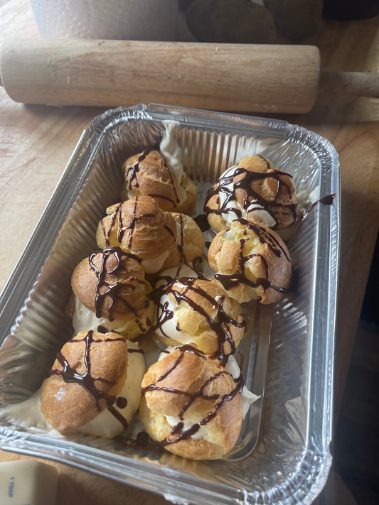 Farmhouse Regular Creme or Strawberry Cream Puffs